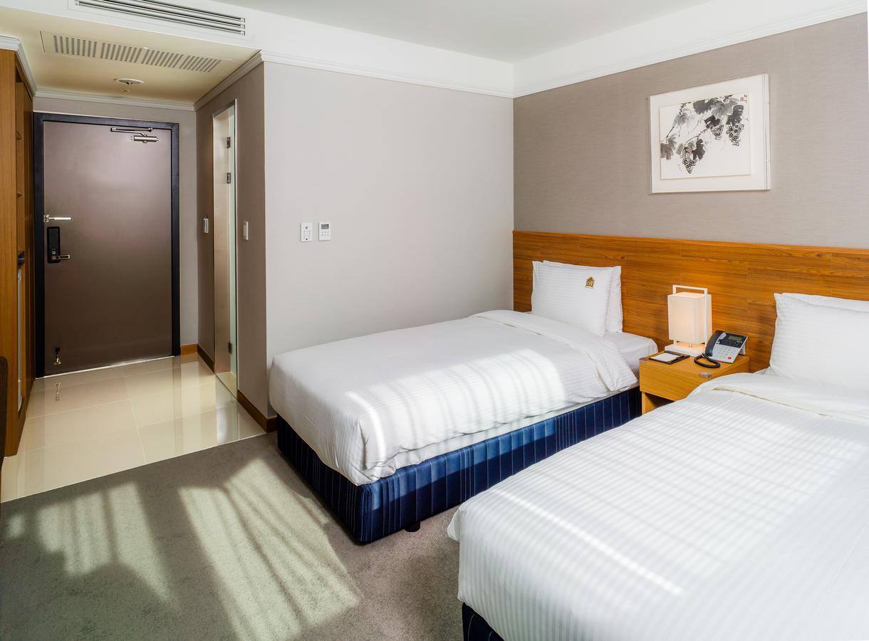 Benikea Premier Hotel Dongdaemun Seul Esterno foto