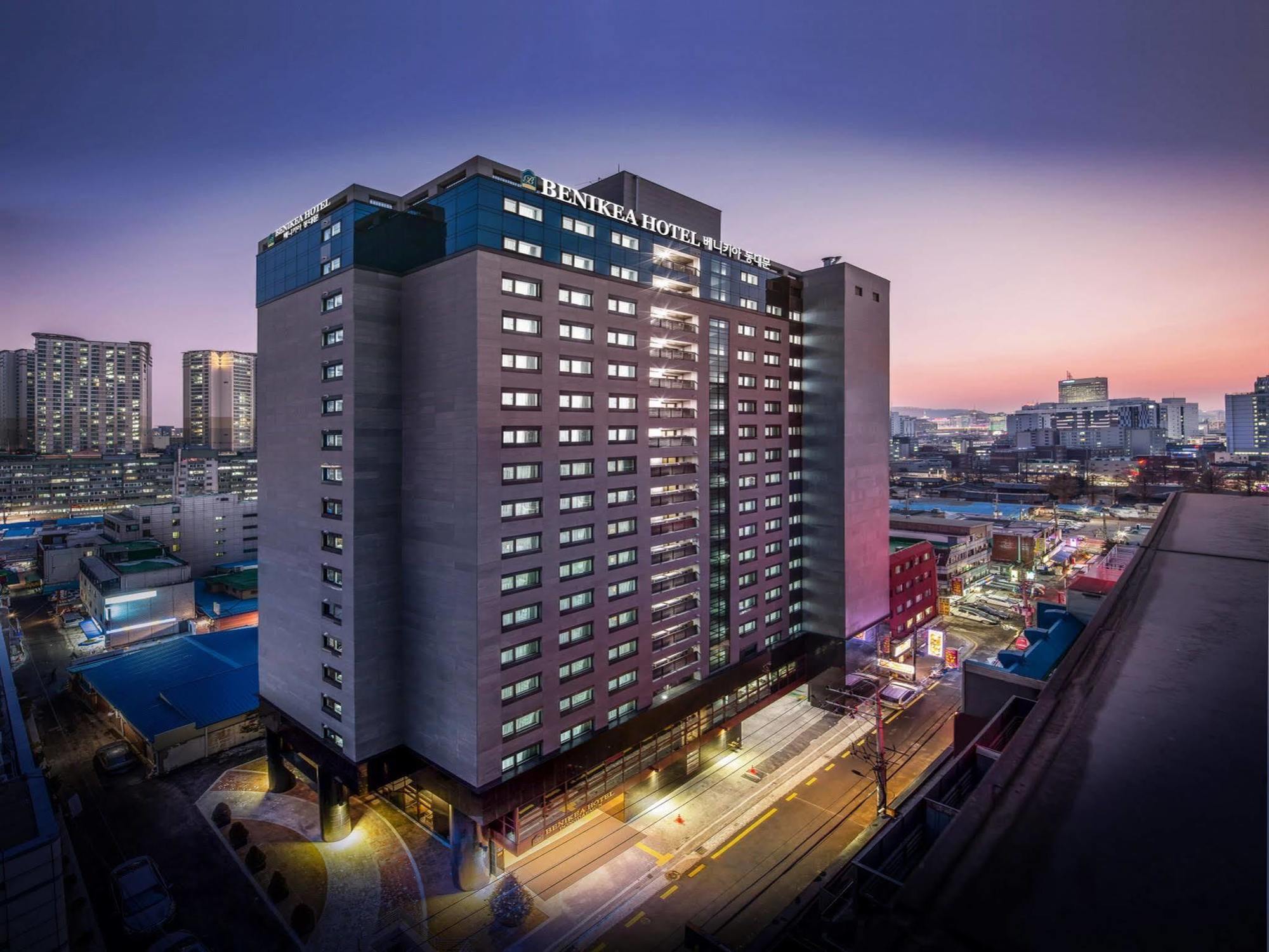 Benikea Premier Hotel Dongdaemun Seul Esterno foto