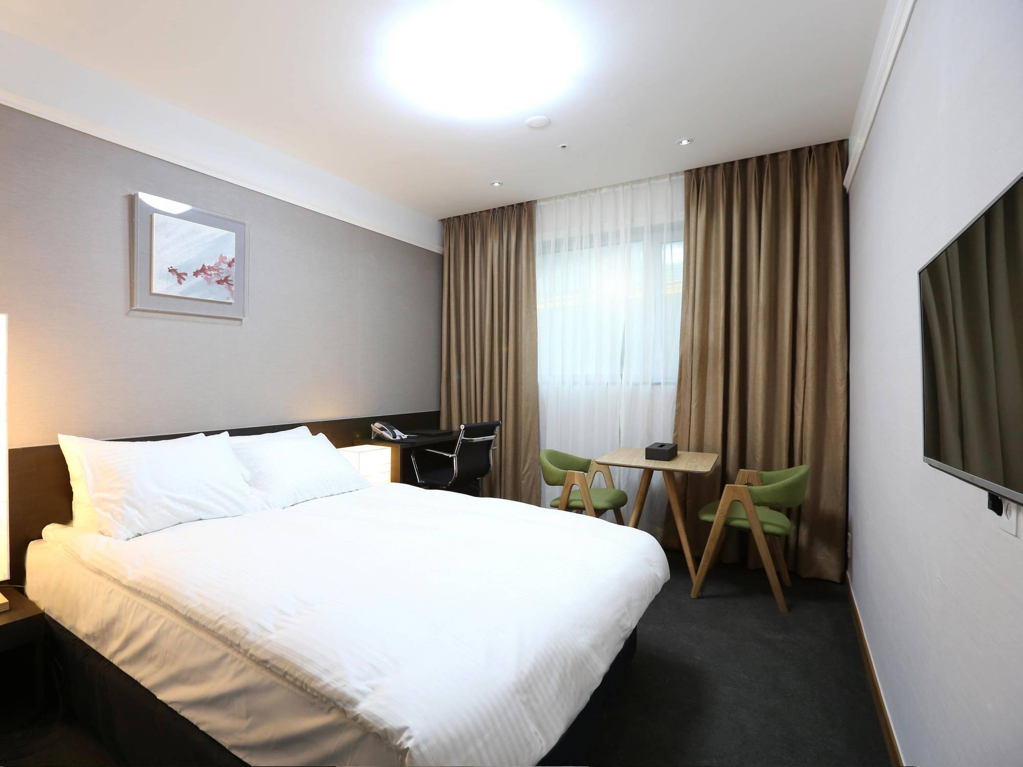 Benikea Premier Hotel Dongdaemun Seul Esterno foto